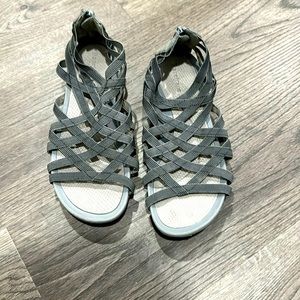Sport Sandals.  Baretraps size 8